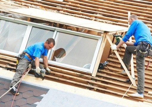 Roofing Contractors in Evanston IL